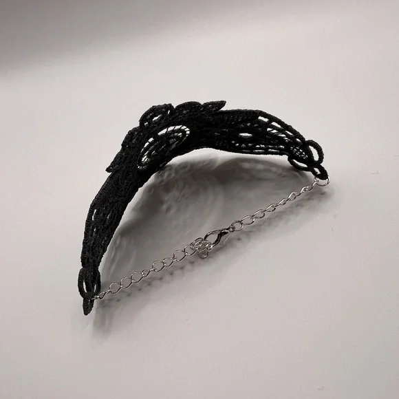 Handmade Gray Lace Bracelet - Picture 3 of 5